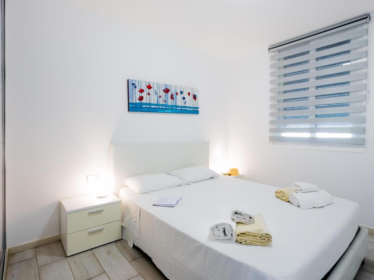 A13 Optimist Beautiful And Comfortable Playa de las Américas Exterior foto