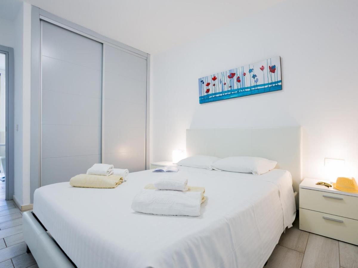 A13 Optimist Beautiful And Comfortable Playa de las Américas Exterior foto